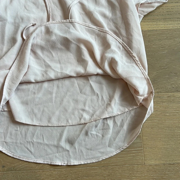 Vici Women’s Blouse Top Career Academia Romantic Flutter Sleeve Blush Pink Nice - Picture 5 of 8